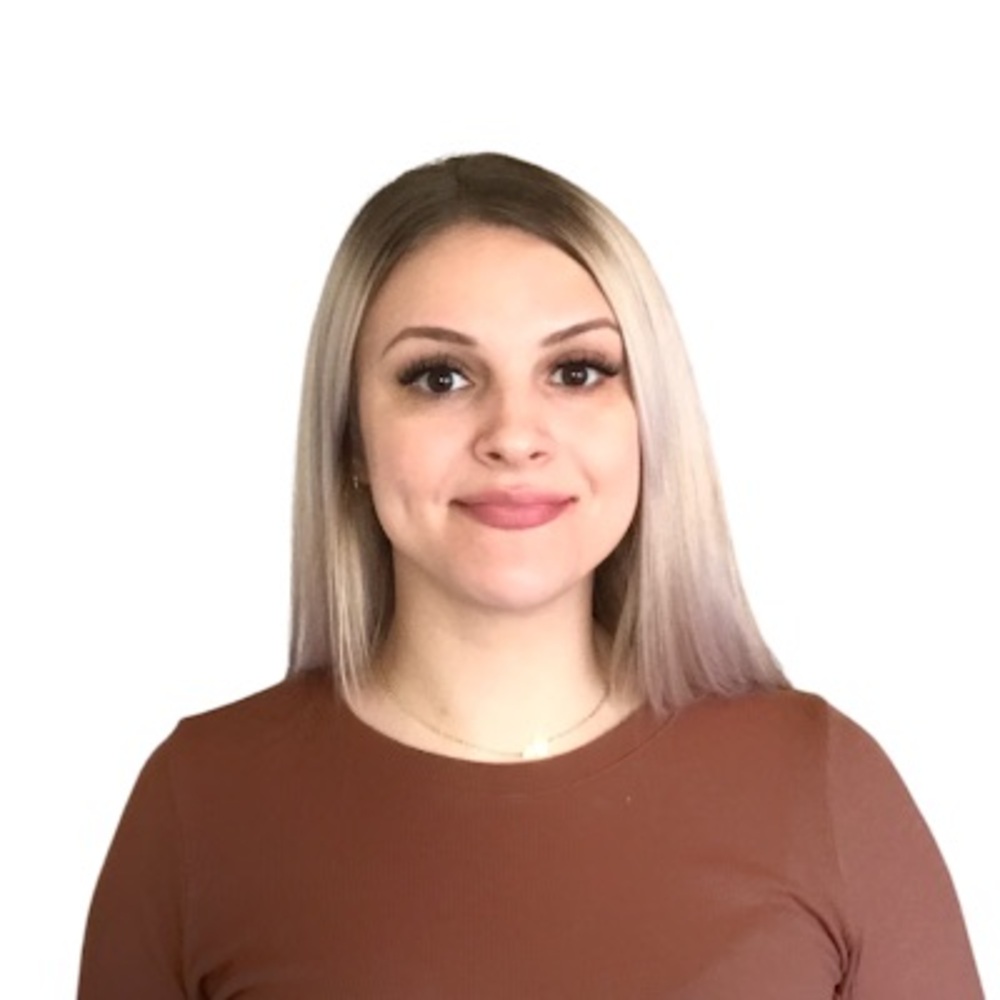 Meet your Posher, Destinee